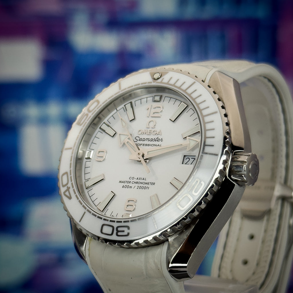 Omega - Seamaster Planet Ocean 600M – 215.33.40.20.04.001