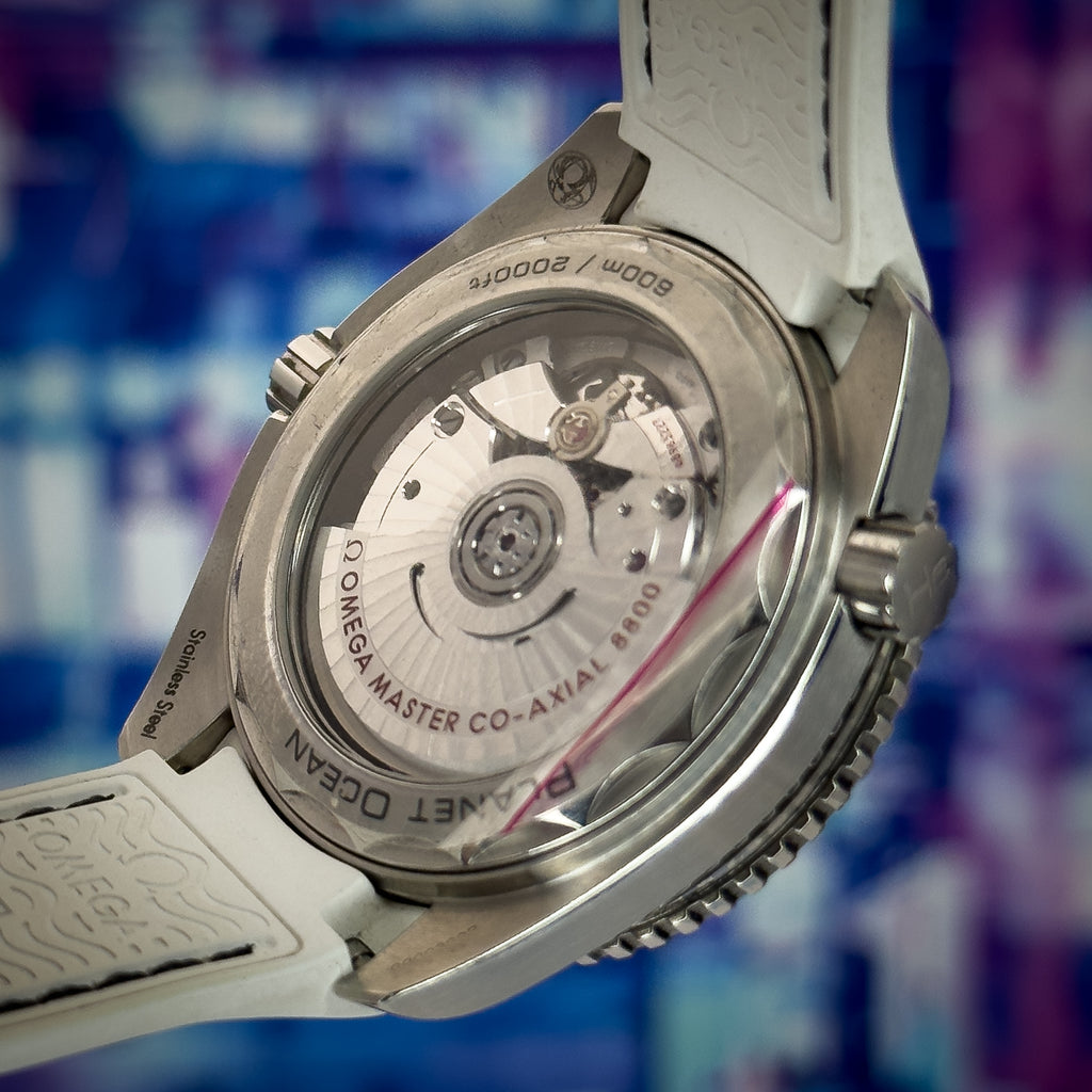 Omega - Seamaster Planet Ocean 600M – 215.33.40.20.04.001