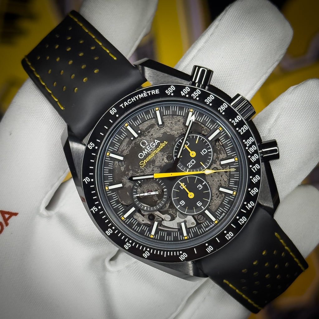 Omega - Speedmaster Dark Side of the Moon Apollo 8 - 310.92.44.50.01.001