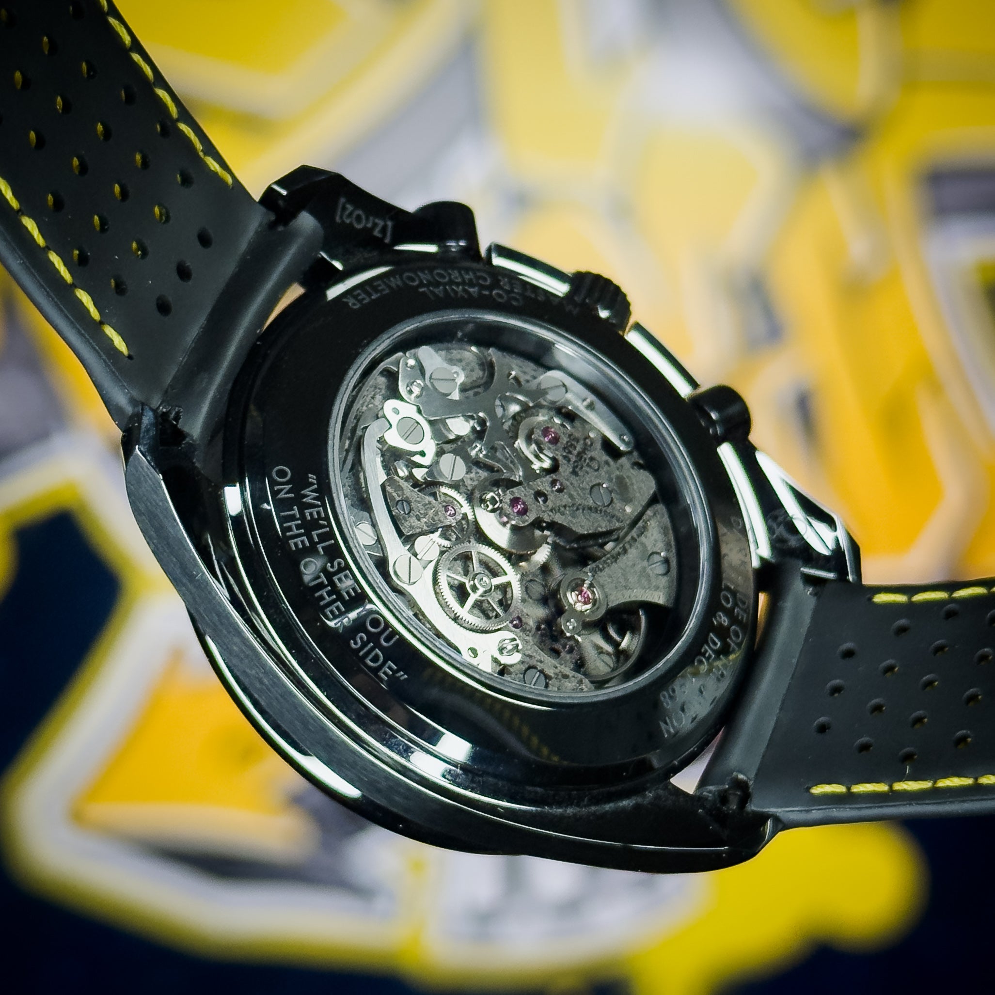 Omega - Speedmaster Dark Side of the Moon Apollo 8 - 310.92.44.50.01.001