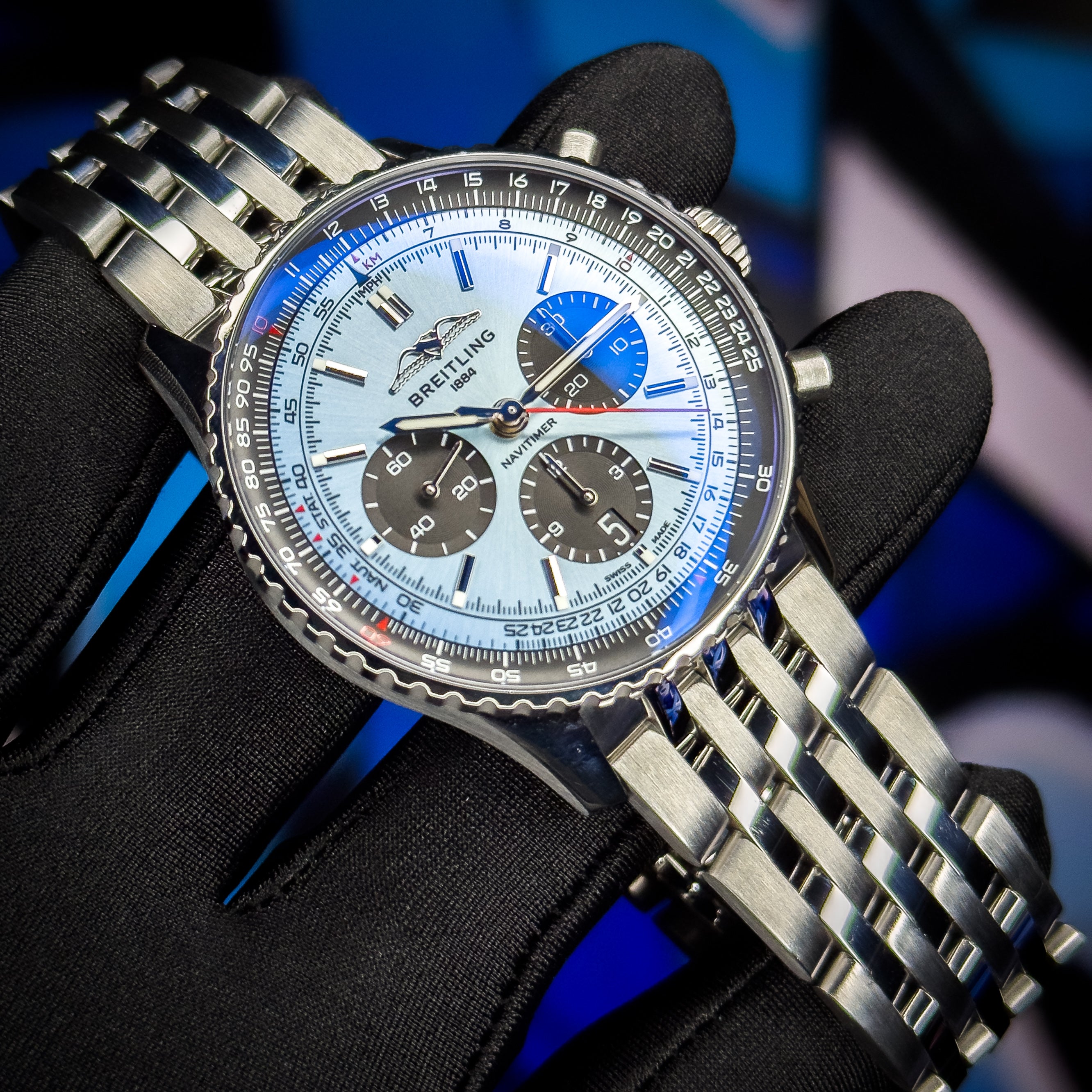 Breitling - Navitimer B01 Chronograph 43 - AB0138