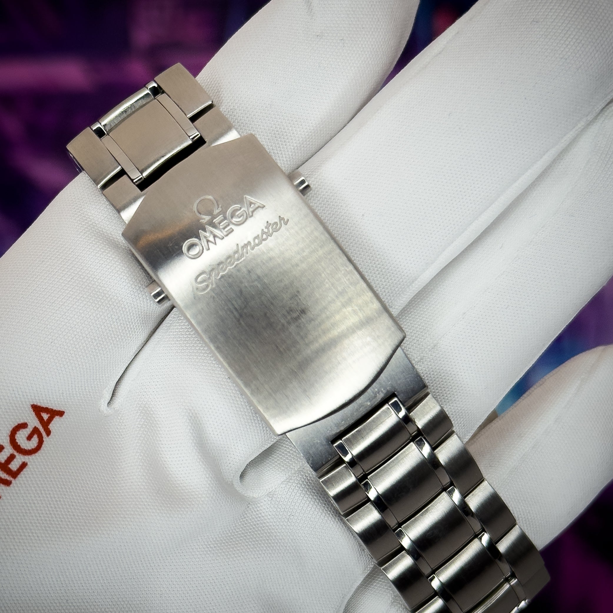 Omega - Speedmaster - 326.30.40.50.01.001